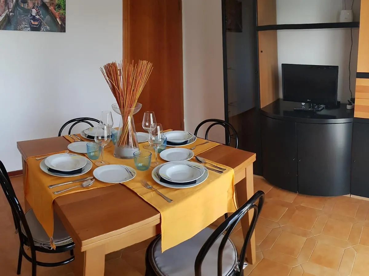 La Maison De Daniela Mestre Apartment